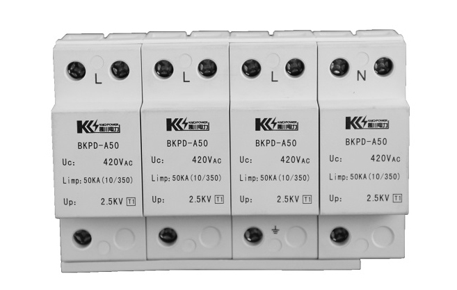 BKPD-690V 低壓配電系統(tǒng)的電涌保護(hù)器